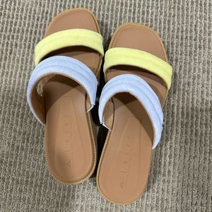 Reef Platform Sandals
